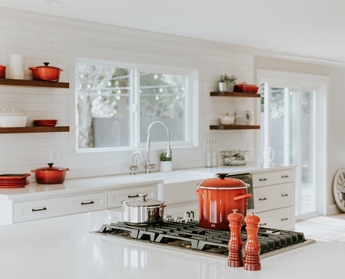 kitchen floating shelves